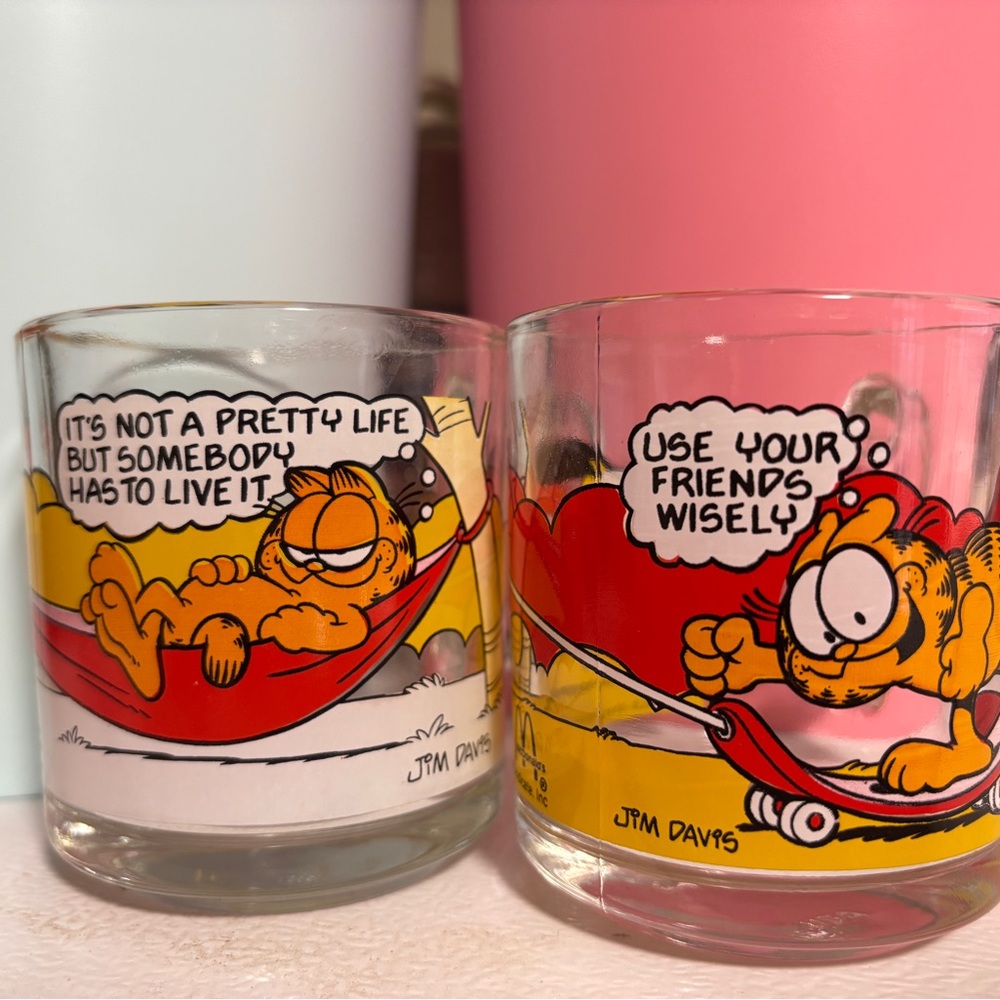 McDonald’s Garfield Glass Mugs 1978 set of 2